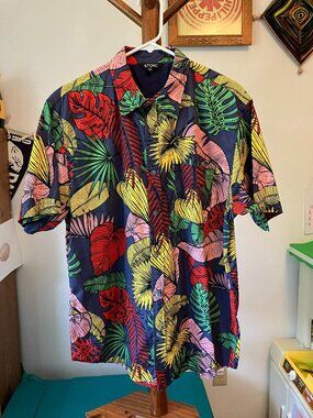 Men's Stoic Shirt - size Large, NWOT